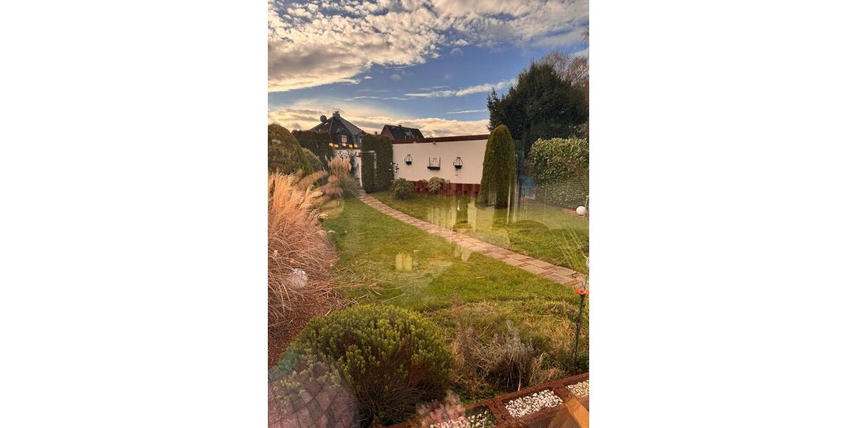 Bungalow Dortmund Brackel - 4.5 Zimmer, 100 m&sup2;, 330.000&euro; | Angebot:24538399