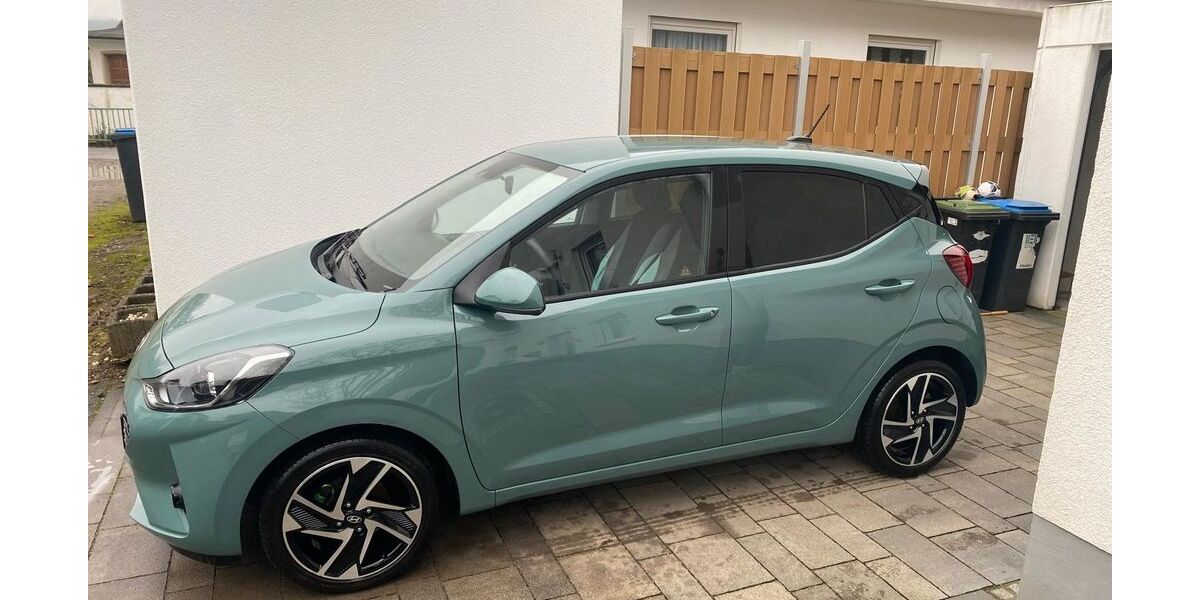 Hyundai i10 11.000 km 18.500 &euro; Hagen 58095