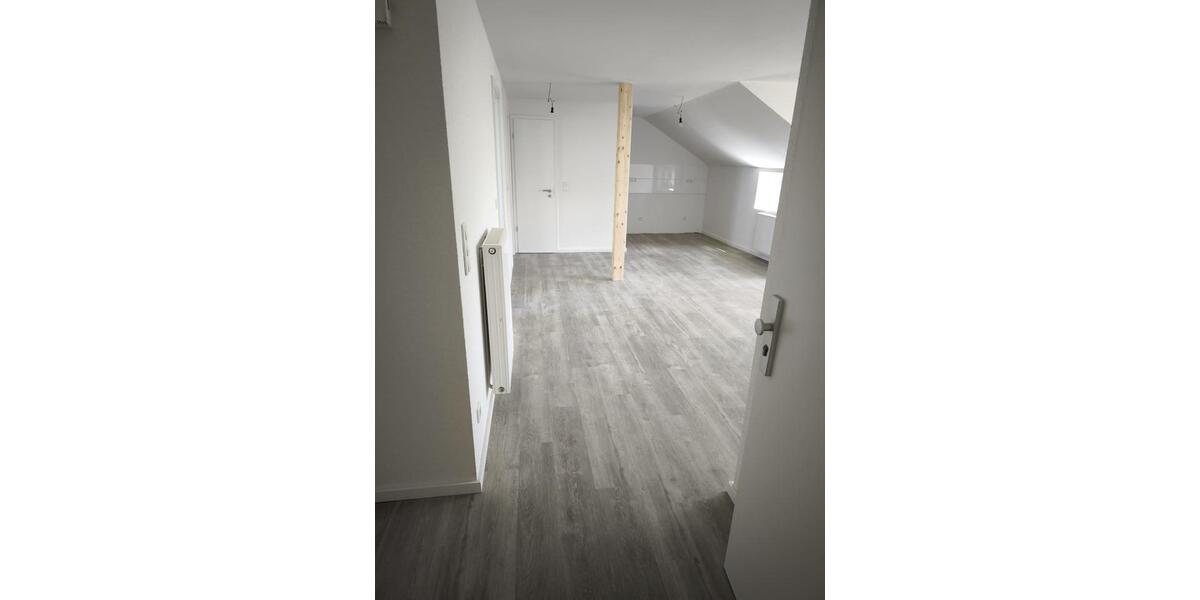 Dachgeschoßwohnung Datteln - 2 Zimmer, 60 m&sup2;, 600&euro; | Angebot:26429539