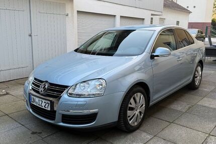 VW Jetta 154.756 km 6.900 € Lünen 44534
