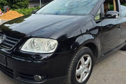 VW Touran 208.500 km 1.400 &euro; Gelsenkirchen 45897