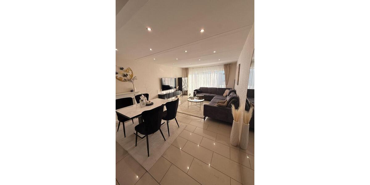 Dachgeschoßwohnung Schwerte - 3.5 Zimmer, 72 m&sup2;, 850&euro; | Angebot:26461470