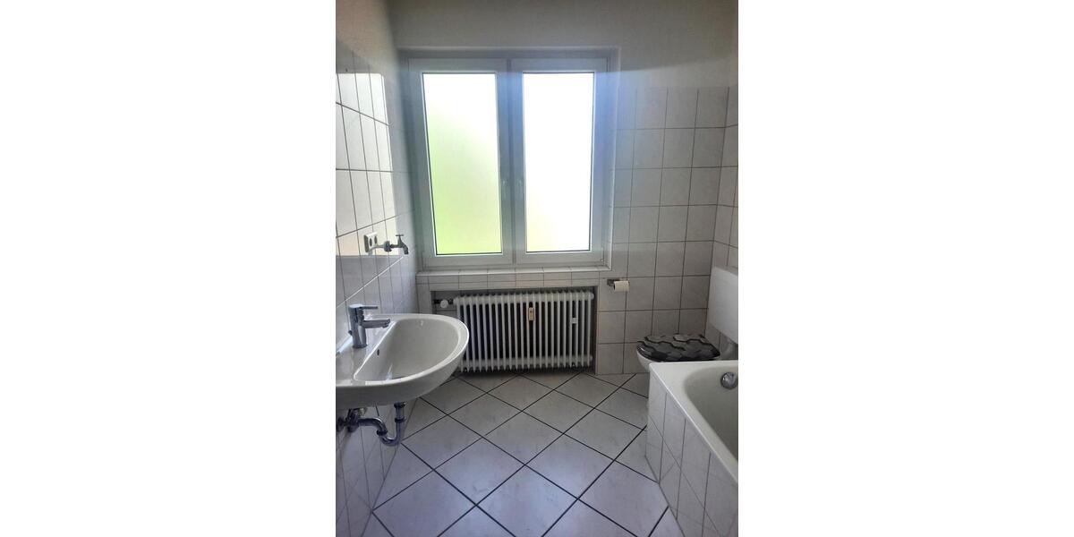 Etagenwohnung Castrop-Rauxel Deinighausen - 4 Zimmer, 111 m&sup2;, 777&euro; | Angebot:26264812