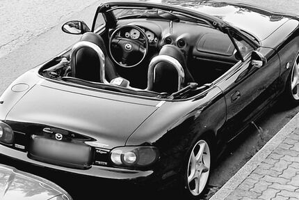 Mazda MX-5 147.000 km 6.700 &euro; Altena 58762