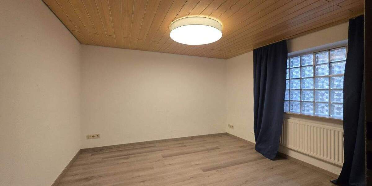 Etagenwohnung Bochum Weitmar - 5 Zimmer, 110 m&sup2;, 264.500&euro; | Angebot:24582228