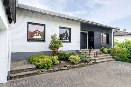 Haus Dortmund Hörde - 8 Zimmer, 205 m&sup2;, 650.000&euro; | Angebot:27512924