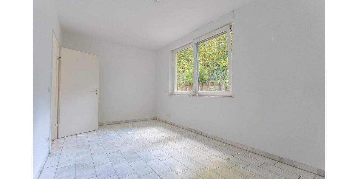 Etagenwohnung Nachrodt-Wiblingwerde Obstfeld-Langenstück - 3 Zimmer, 92 m&sup2;, 115.000&euro; | Angebot:25669789