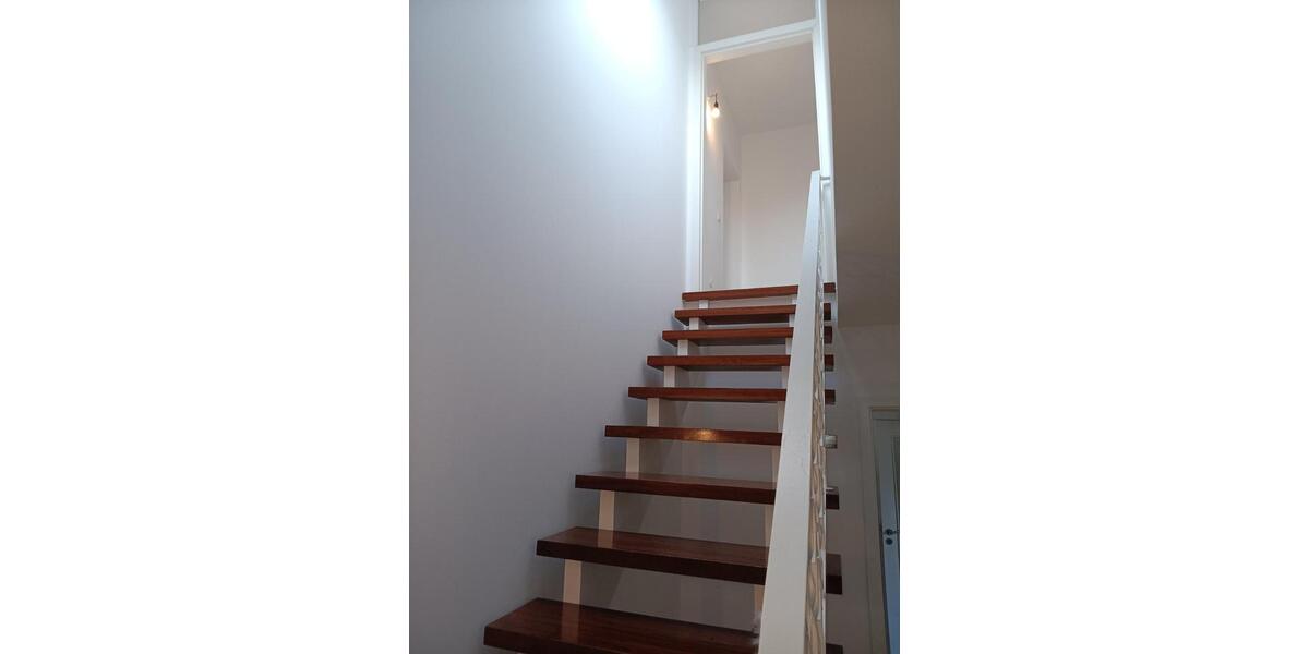 Dachgeschoßwohnung Herdecke - 3.5 Zimmer, 94 m&sup2;, 930&euro; | Angebot:24240974