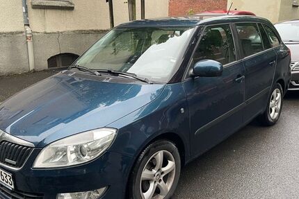 Skoda Fabia 221.000 km 2.699 &euro; Dortmund 44359