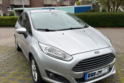 Ford Fiesta 92.000 km 5.100 &euro; Lünen 44532