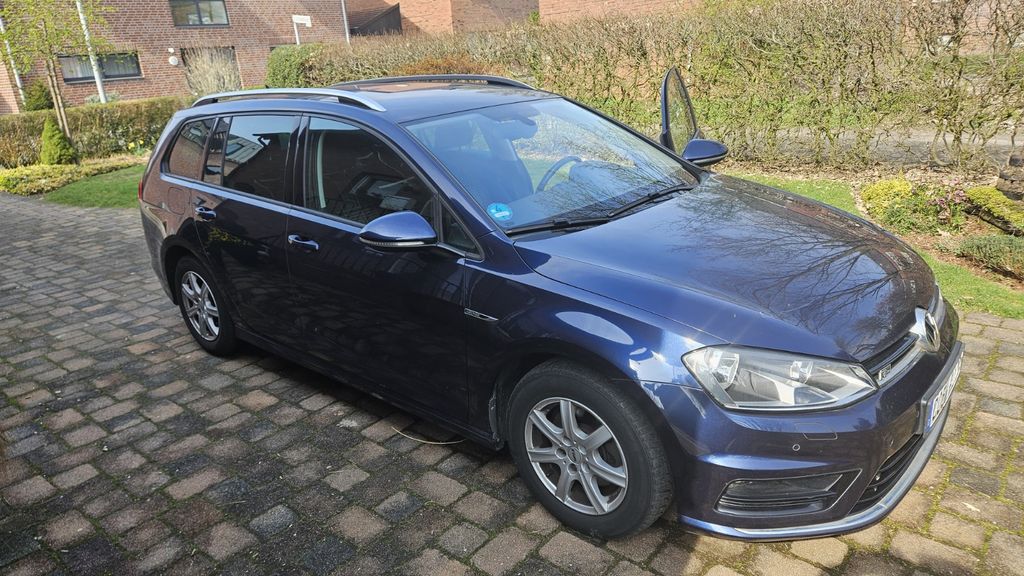 VW Golf 132.500 km 10.599 &euro; Lüdinghausen 59348