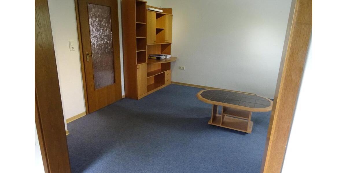 Dachgeschoßwohnung Schwerte - 3.5 Zimmer, 67 m&sup2;, 129.000&euro; | Angebot:27407904