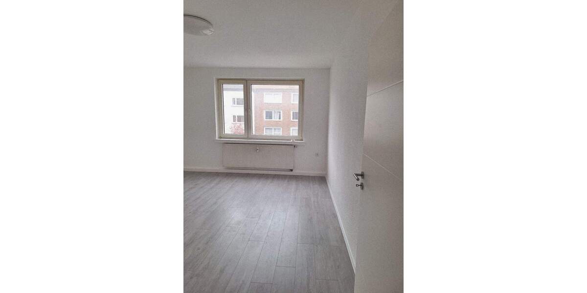 Etagenwohnung Bochum Wiemelhausen - 5 Zimmer, 108 m&sup2;, 925&euro; | Angebot:23880695