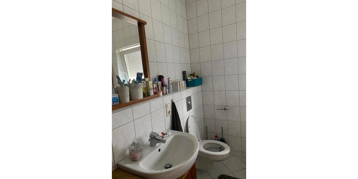 Erdgeschoßwohnung Hemer - 4 Zimmer, 97 m&sup2;, 200.000&euro; | Angebot:24296312