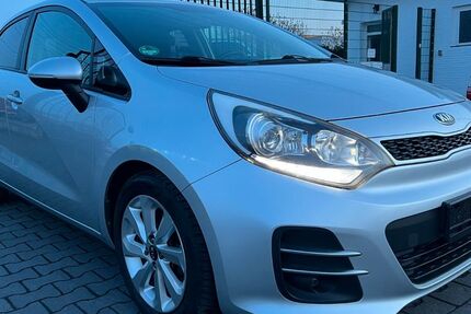 Kia Rio 79.900 km 8.490 &euro; Herne 44653
