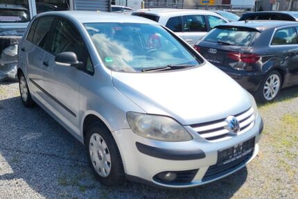 VW Golf 306.215 km 999 &euro; Datteln 45711