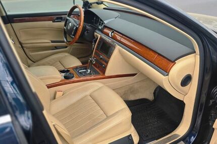 VW Phaeton 255.707 km 5.200 &euro; Dortmund 44369