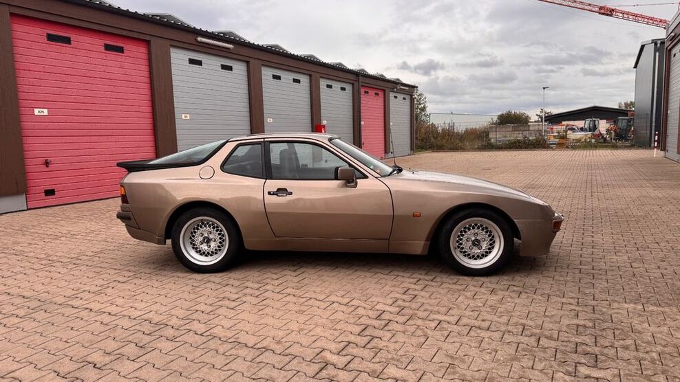 Porsche 944 164.000 km 14.999 € Hamm 59071