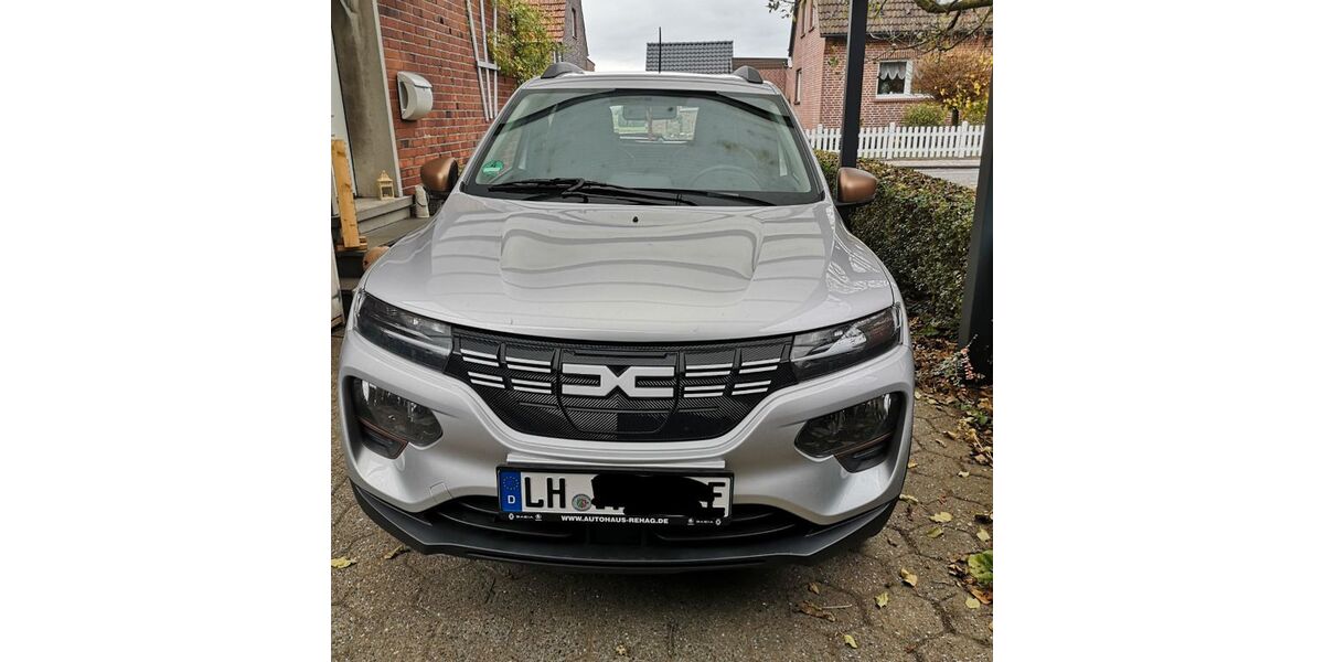 Dacia Spring 24.000 km 13.100 € Olfen 59399