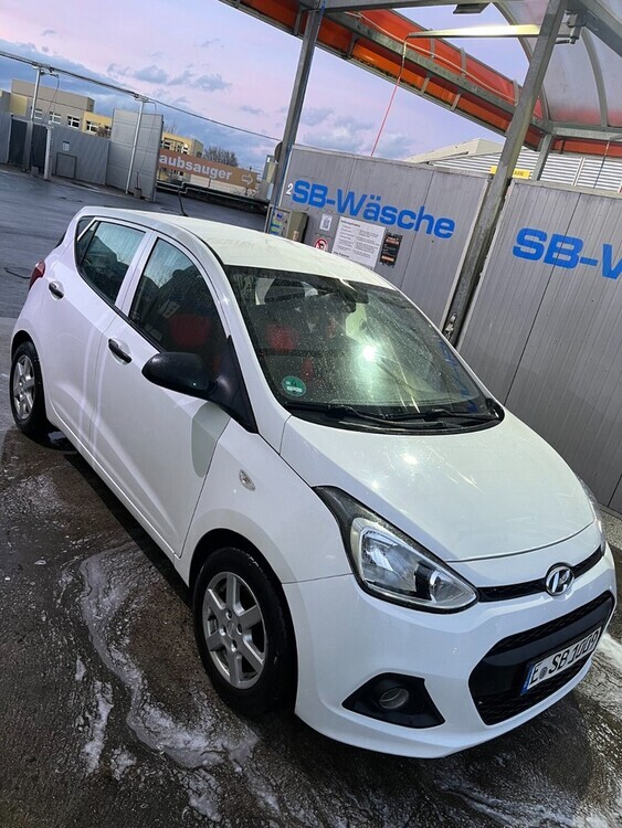 Hyundai i10 60.000 km 6.200 € Essen 45121