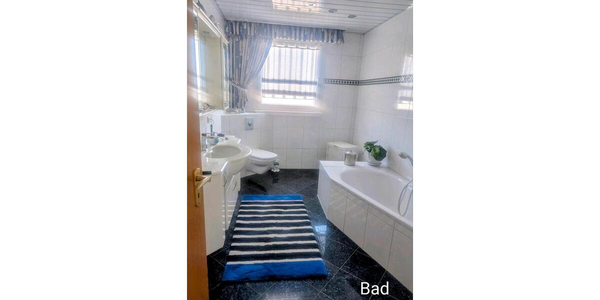 Dachgeschoßwohnung Castrop-Rauxel Becklem - 3 Zimmer, 96 m&sup2;, 270.000&euro; | Angebot:27260049