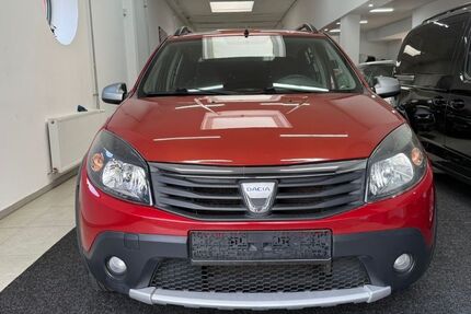 Dacia Sandero 179.000 km 2.499 &euro; Schwerte 58239