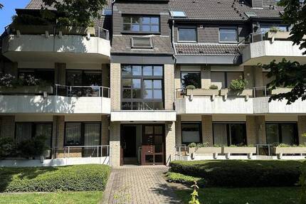 Traumhafte Erdgeschoßwohnung in Bredeney mit Garten und Tiefgaragenstellplatz