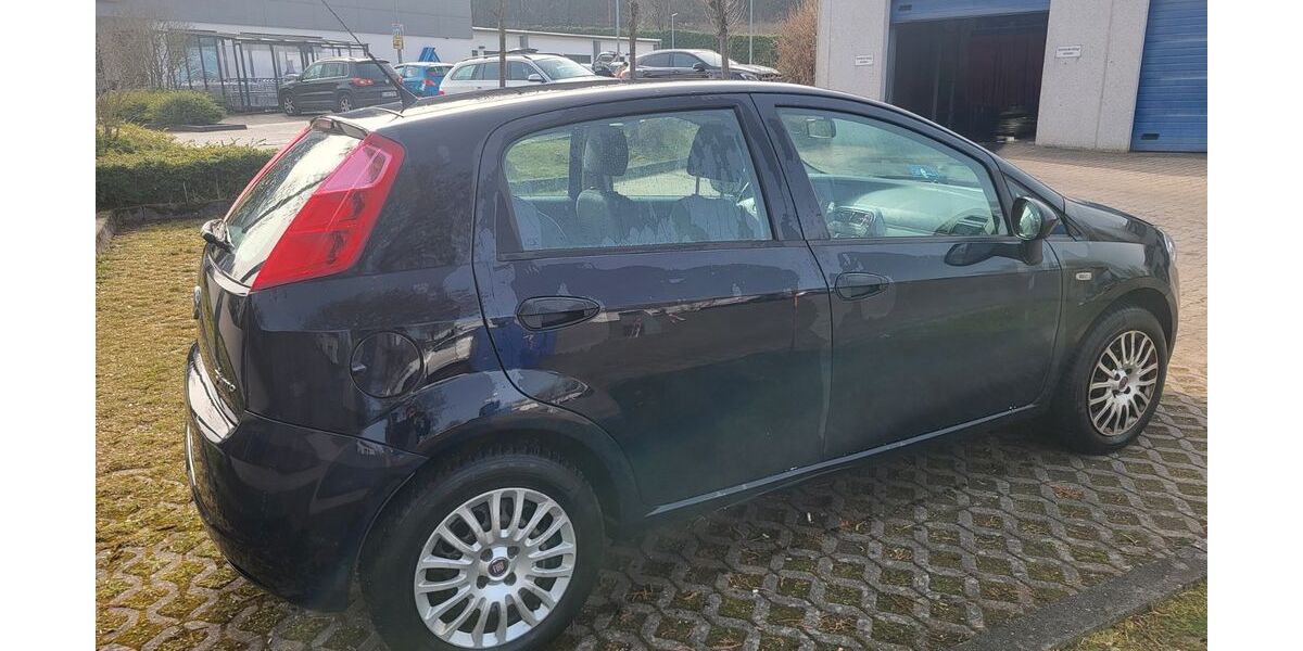 Fiat Punto 199.000 km 1.500 &euro; Iserlohn 58636