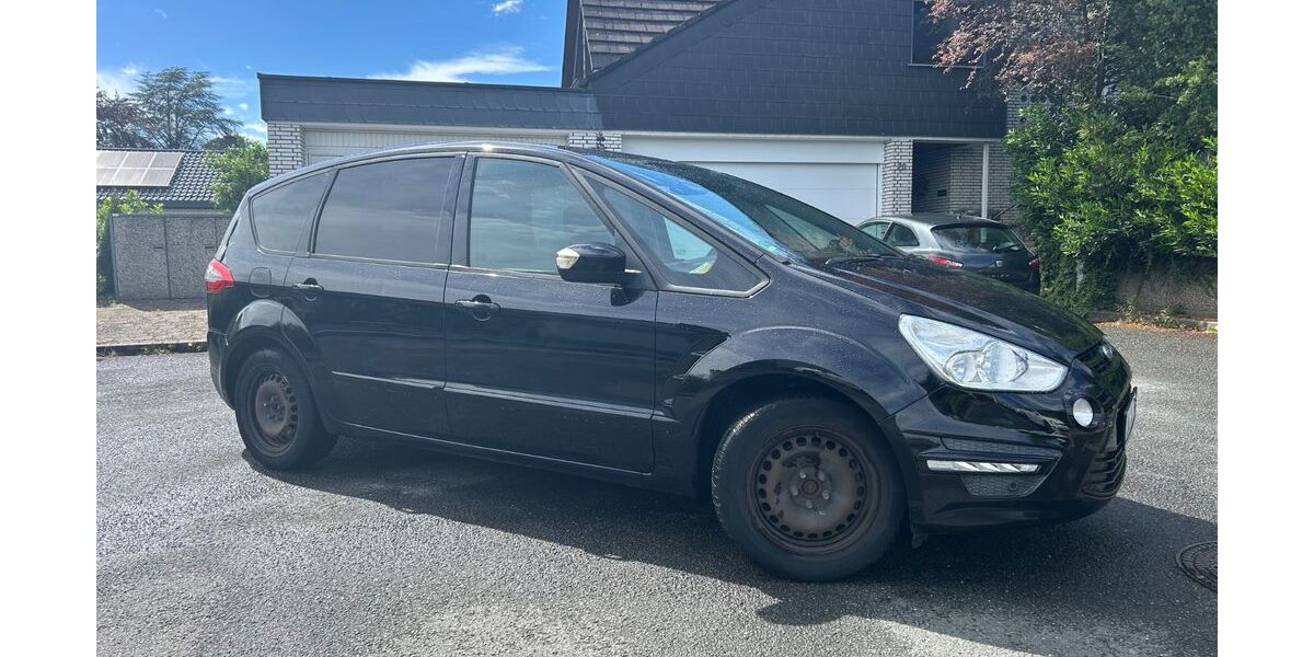 Ford S-Max 185.000 km 5.199 &euro; Iserlohn 58642