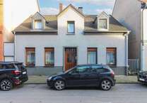 Haus zum Kaufen in Gelsenkirchen 290.000 € 155 m²