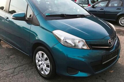 Toyota Yaris 194.449 km 4.999 &euro; Unna 59425