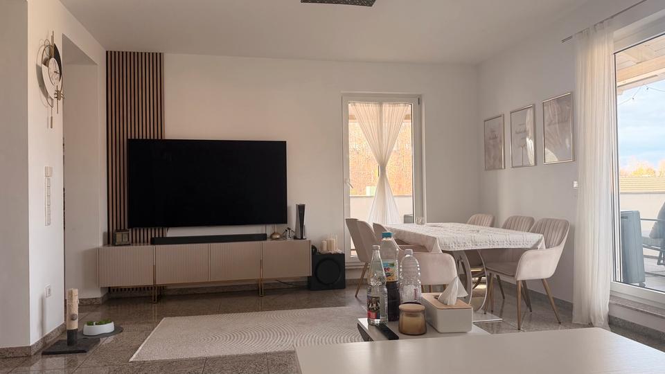 Etagenwohnung Hemer - 2 Zimmer, 81 m&sup2;, 205.000&euro; | Angebot:24769459