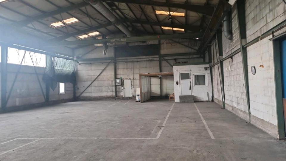 700m² Lager + 85m² Büro + Freiflächen zimmer