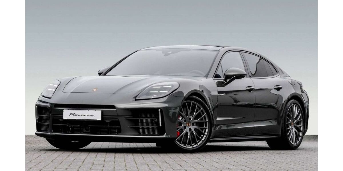 Porsche Panamera 3.900 km 156.900 &euro; Hagen 58119
