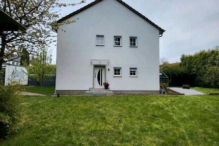 Haus Dortmund Huckarde - 5 Zimmer, 139 m&sup2;, 490.000&euro; | Angebot:26933120