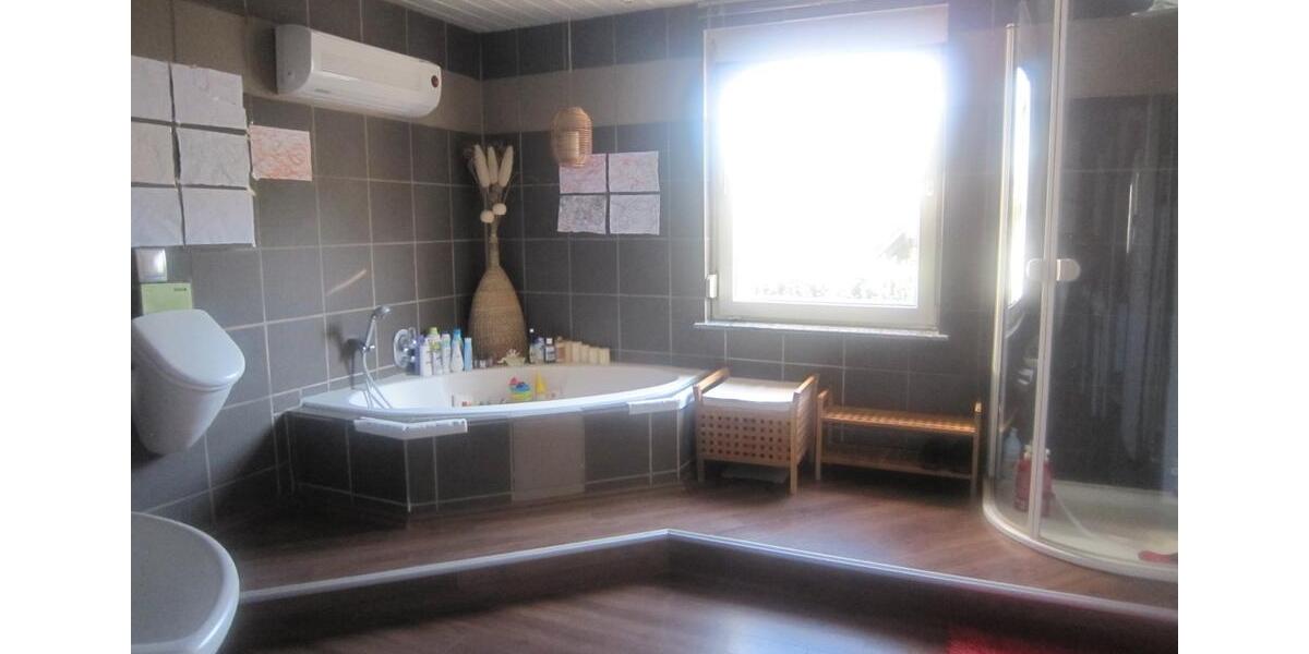 Mehrfamilienhaus, Wohnhaus Unna - 6 Zimmer, 218 m&sup2;, 420.000&euro; | Angebot:27147046