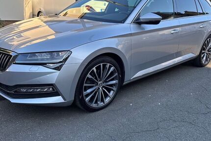 Skoda Superb 56.000 km 30.900 &euro; Dortmund 44143