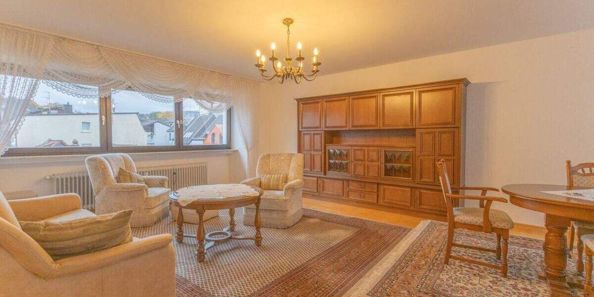 Etagenwohnung Menden Mitte - 2 Zimmer, 69 m&sup2;, 145.000&euro; | Angebot:24498078