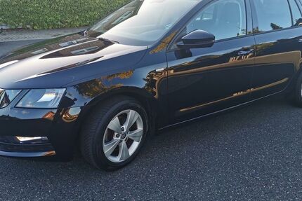 Skoda Octavia 109.000 km 12.490 &euro; Lünen 44534