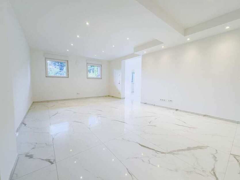 Wohnung zum Kaufen in Herne 240.000 € 120.97 m²