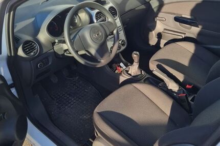 Opel Corsa 82.000 km 4.400 &euro; Altena 58762