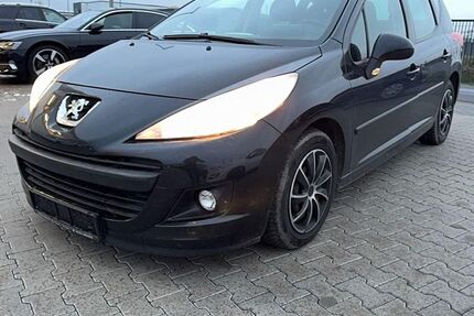 Peugeot 207 116.000 km 3.500 &euro; Gelsenkirchen 45884
