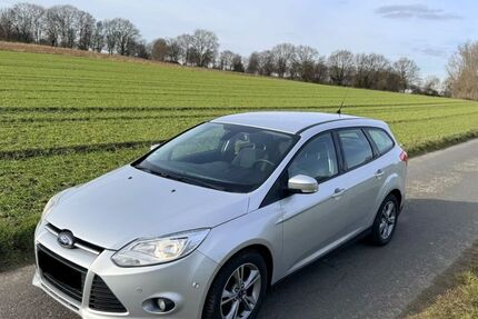 Ford Focus 100.000 km 5.499 &euro; Herten 45701