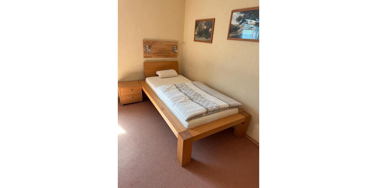 Möbliertes WG-Zimmer im Zentrum von Iserlohn 1 zimmer