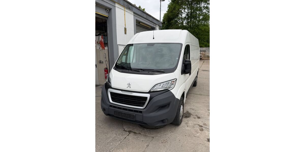 Peugeot Boxer 88.868 km 15.200 &euro; Lünen 44532