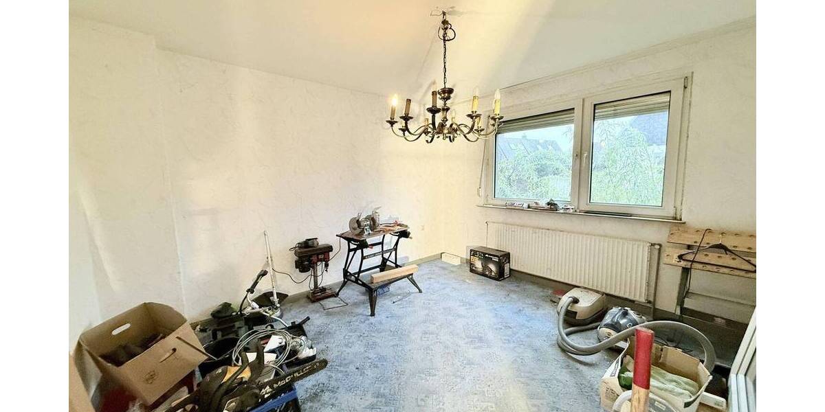 Doppelhaushälfte mit Potenzial in Toplage von Wanne-Eickel - großes Grundstück, ruhige Lage 5 zimmer