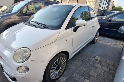 Fiat 500 119.600 km 3.990 &euro; Dortmund 44339