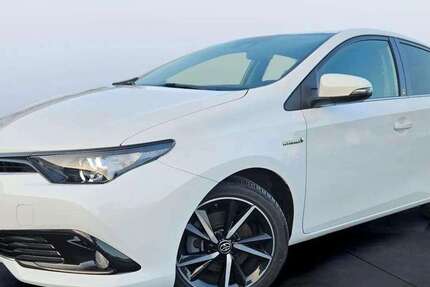 Toyota Auris 137.900 km 11.999 &euro; Gelsenkirchen 45897