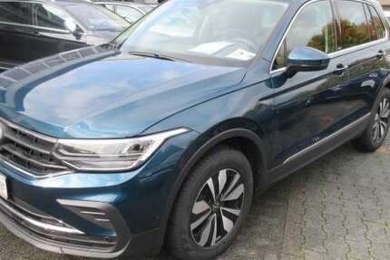 VW Tiguan MOVE 2.0 TDI DSG NAVI KAMERA LED ALU APS SI 15.750 km 32.788 € Bergkamen 59192