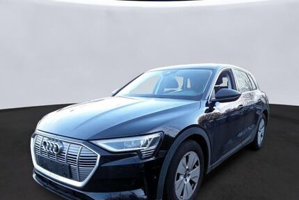 Audi e-tron 64.413 km 24.729 &euro; Hagen 58091